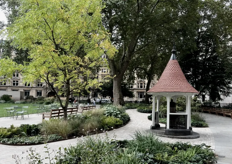 envy lashes london finsbury circus gardens